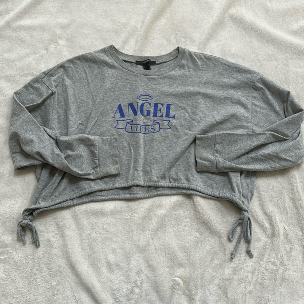 Forever 21 “Angel Vibes” long sleeves cropped top-size S